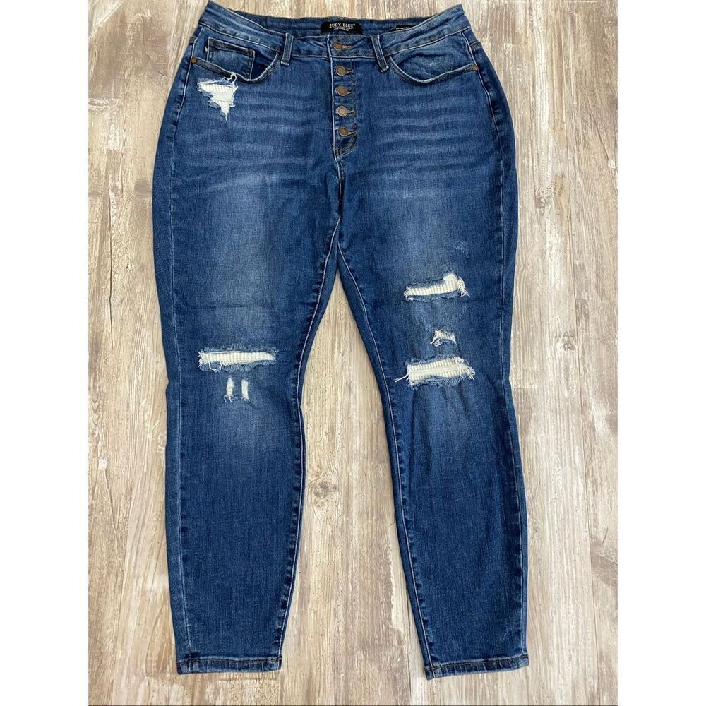 Judy Blue Skinny Fit Jeans Ankle Crop Distressed Women’s Sz 18W